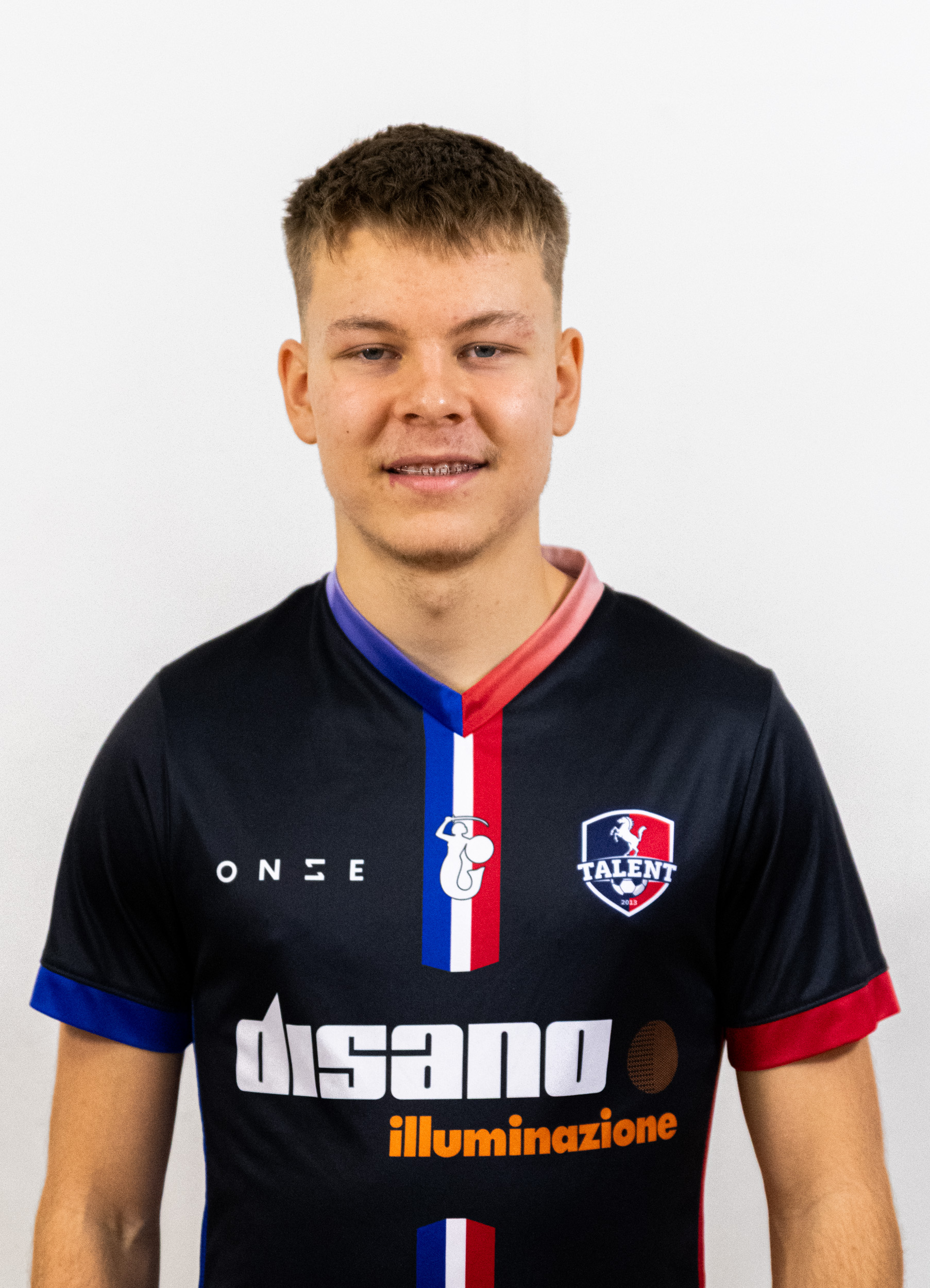 Oskar Koper - zawodnik Talent Warszawa